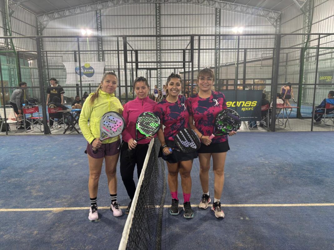 Se disputaron torneos de pádel de sexta y quinta damas en Plottier