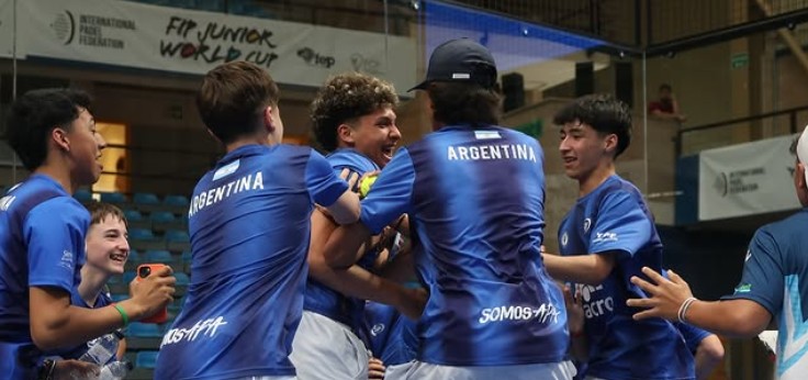 Con juego y corazón Argentina está en la final del Mundial de Pádel de Menores