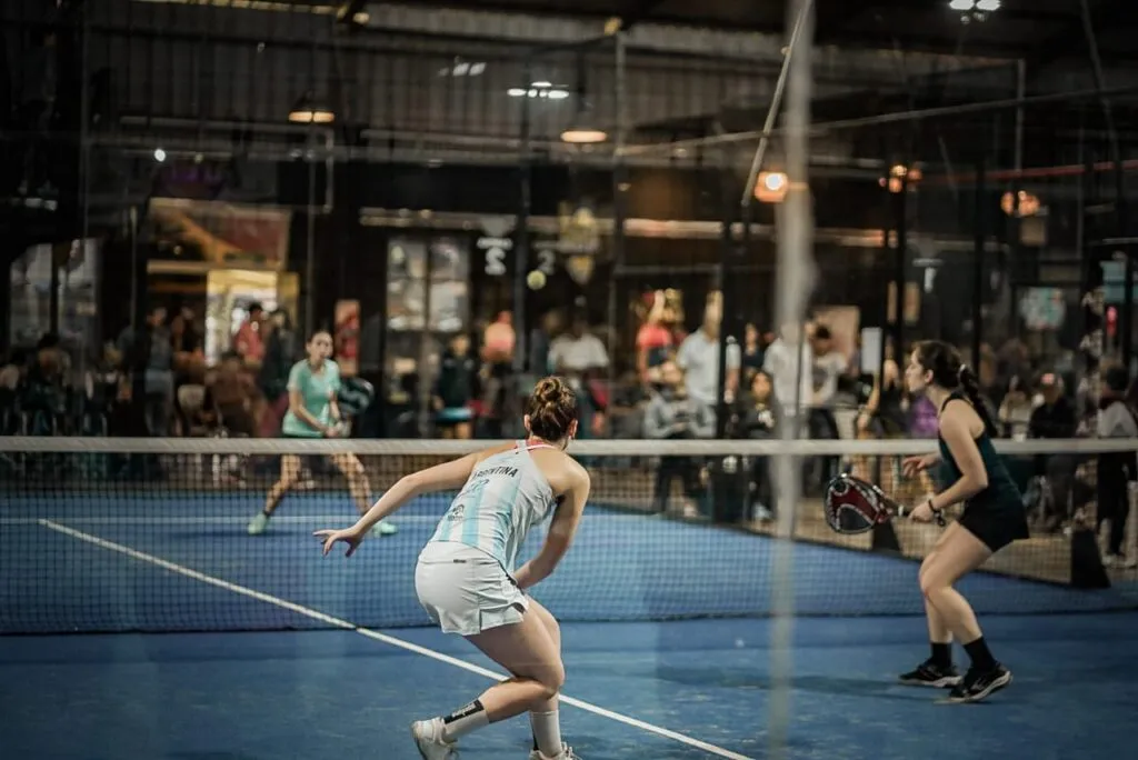 El pádel continental tiene cita en Posadas: arranca el Panamericano Libres 2025