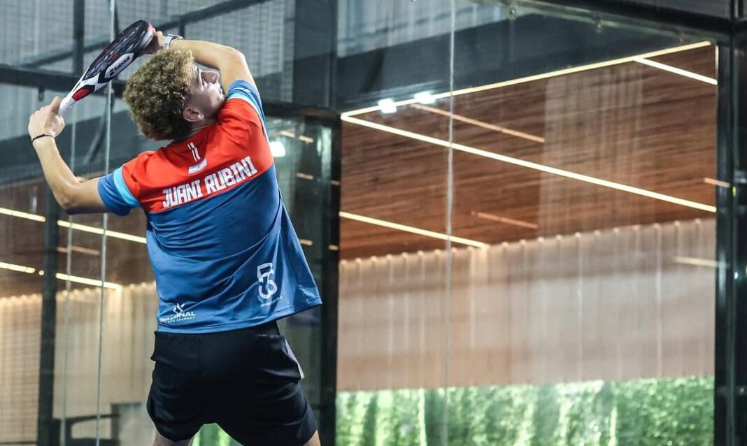 El jugador de pádel de Argentina, Juani Rubini, salió subcamepón en el FIP Bronze de Elche en España El jugador de pádel de Argentina, Juani Rubini, salió subcamepón en el FIP Bronze de Elche en España